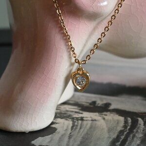 Super Cute Gold Tone Necklace w/ Heart Diamond Rhinestone Charm By Luminess 18"
